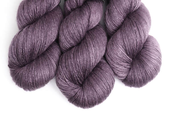 Mystic Silk Light | Black Aubergine